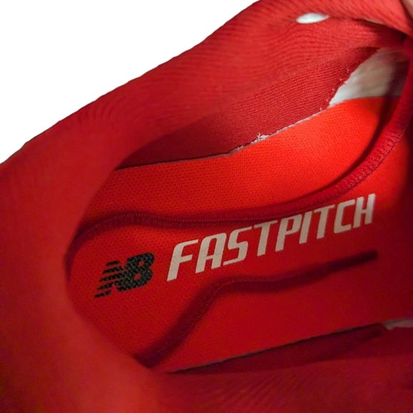 New Balance Fresh Foam/Fast Pitch/Toe Protect/Velo R2 Metal Cleats. NWT/Box - Picture 11 of 11